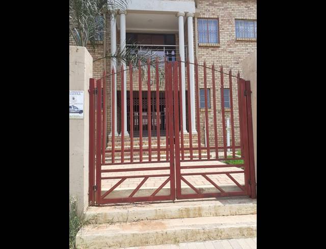 BUSINESS FOR SALE IN OLIEVENHOUTBOSCH